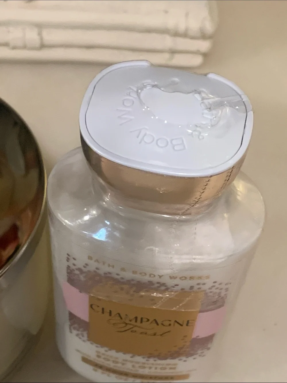 Bath & Body Works CHAMPAGNE Fragrance Mist,Body wash,Body Lotion& 14.5 Oz Candle